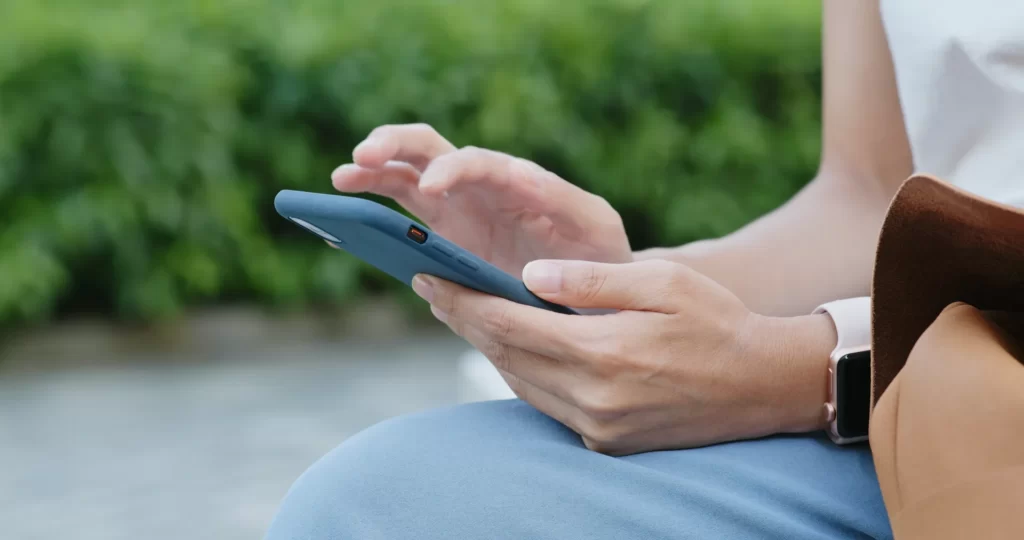 use of mobile phone at the park utc ()